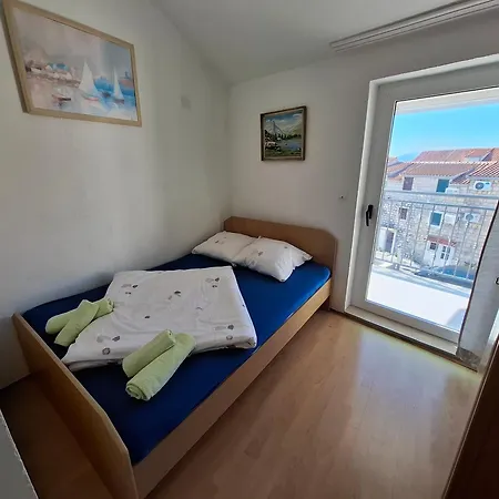 Kastilac Kastela