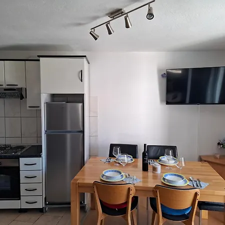 Kastilac Apartman