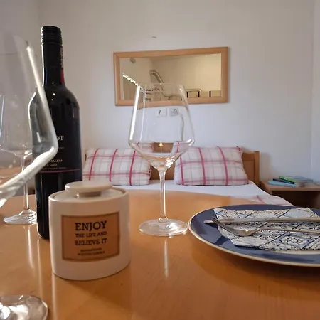 Kastilac Apartment *