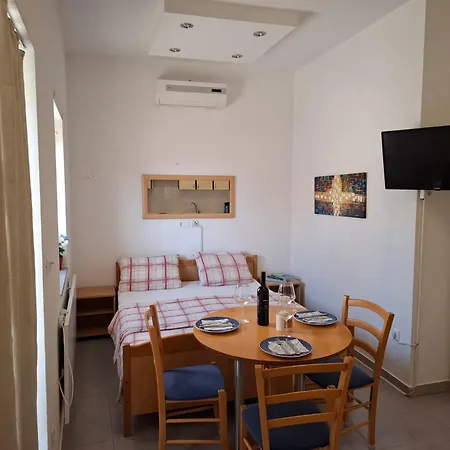 Kastilac Apartment Kastela